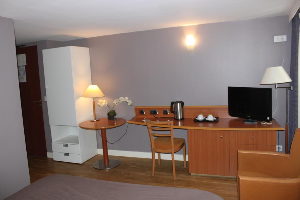 Hotel Metropolitain Париж Стая снимка