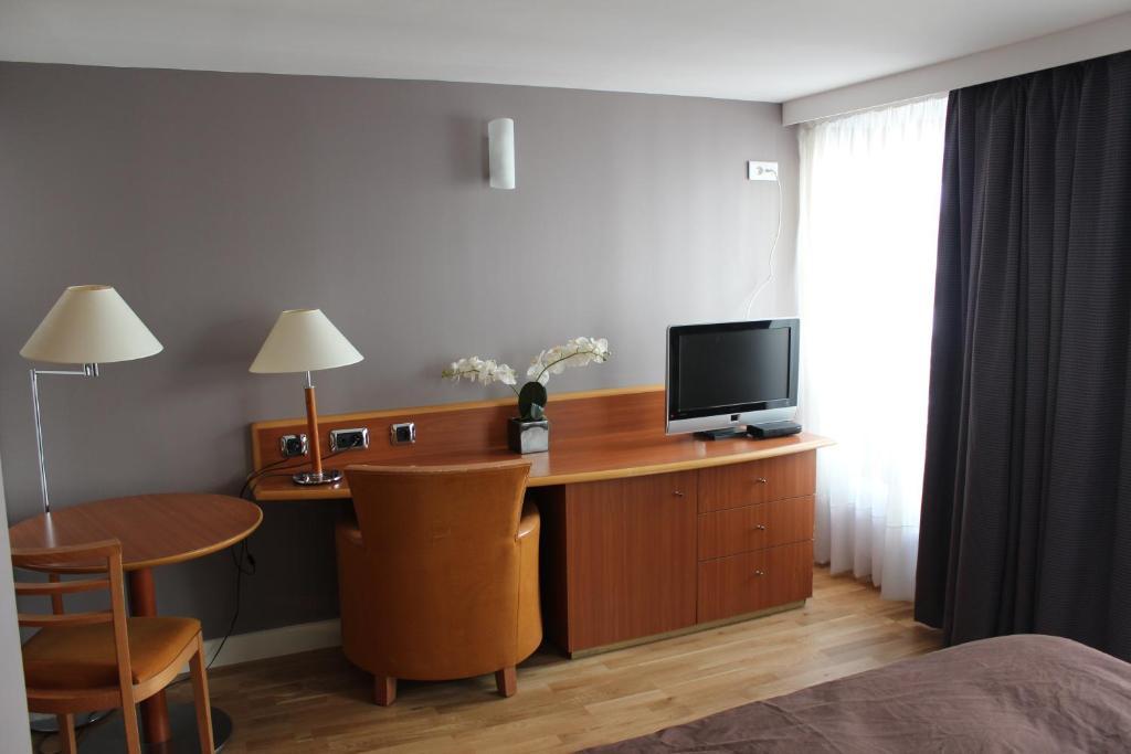 Hotel Metropolitain Париж Стая снимка