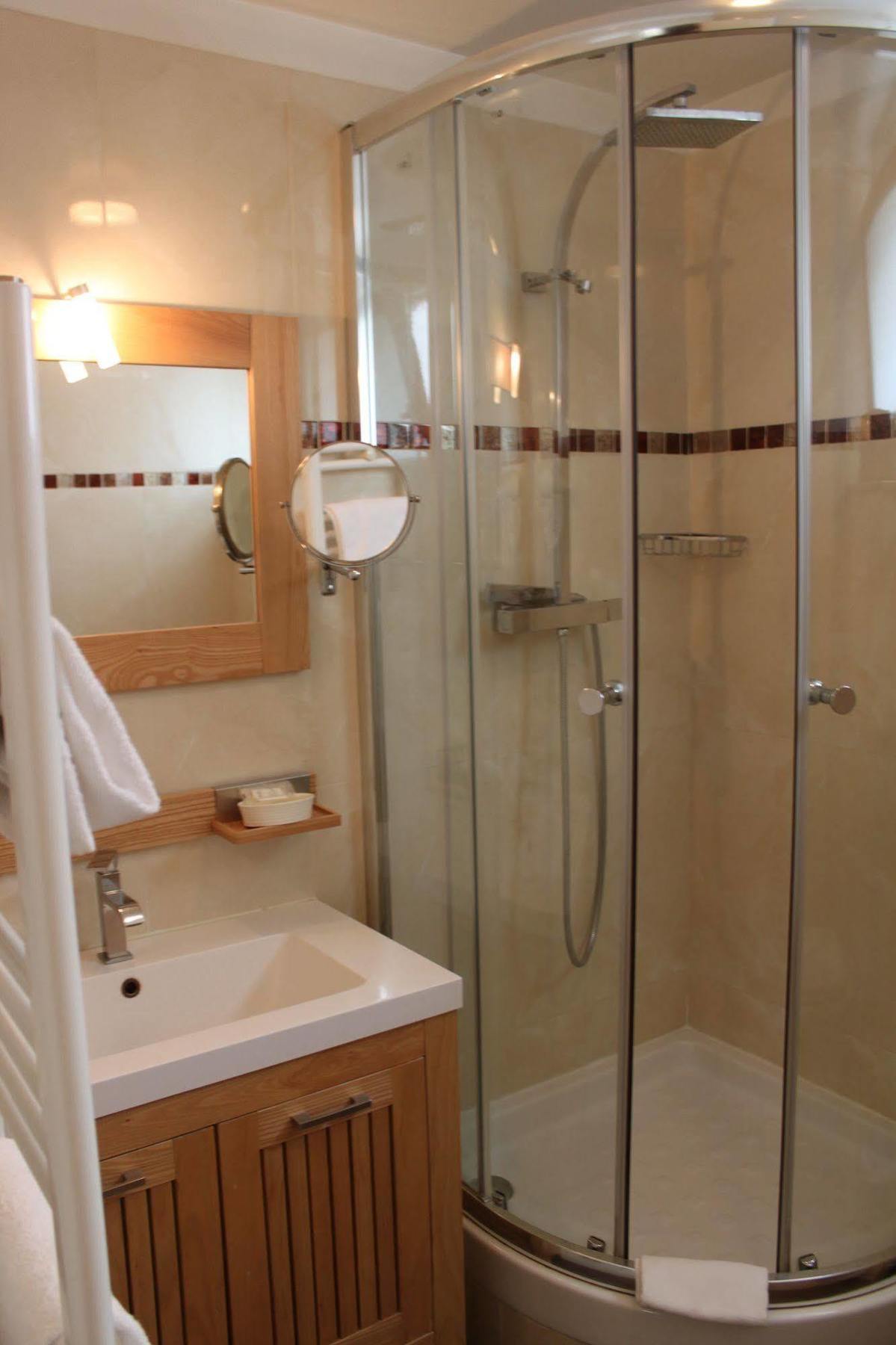 Hotel Metropolitain Париж Екстериор снимка