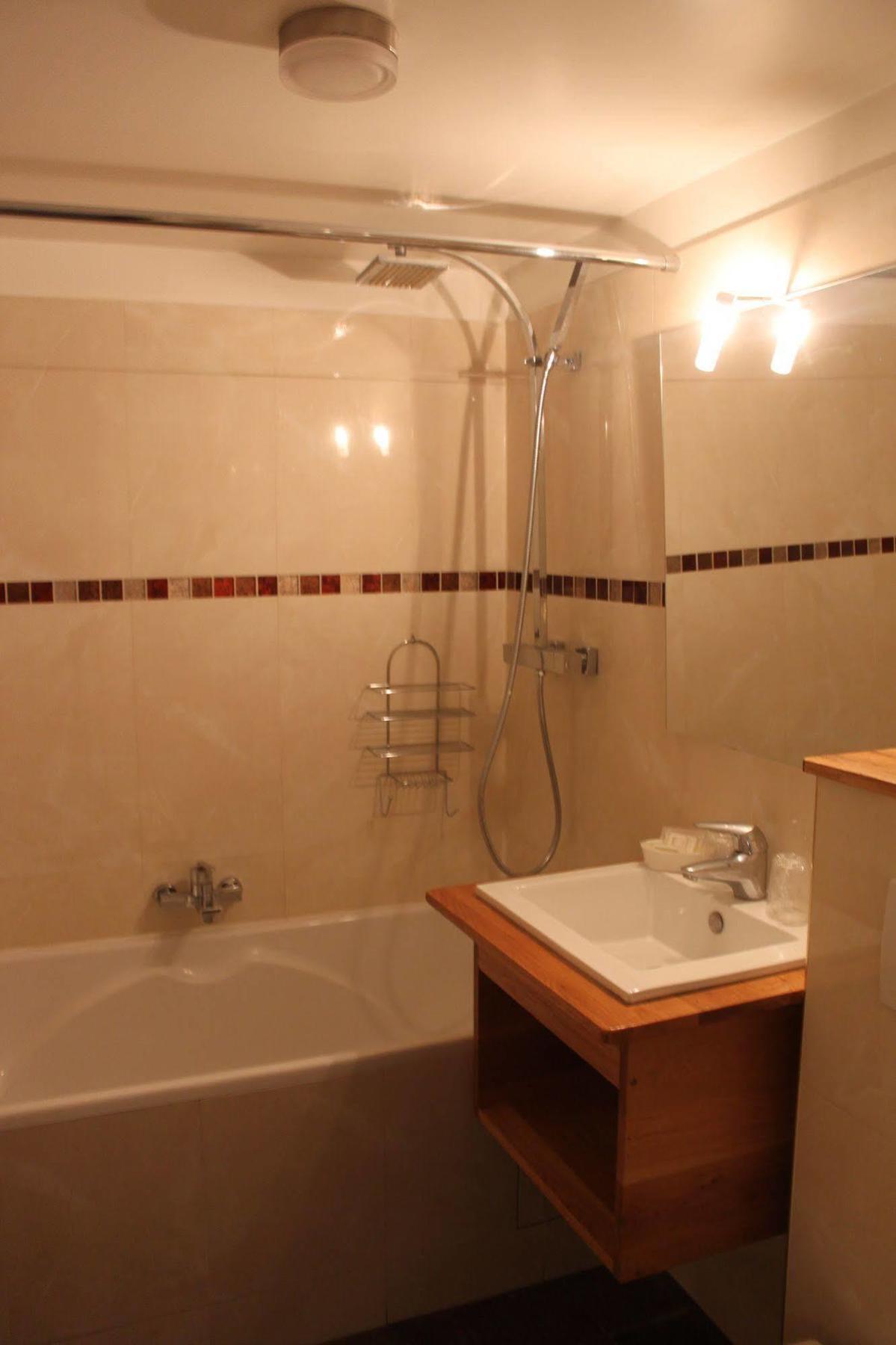 Hotel Metropolitain Париж Екстериор снимка