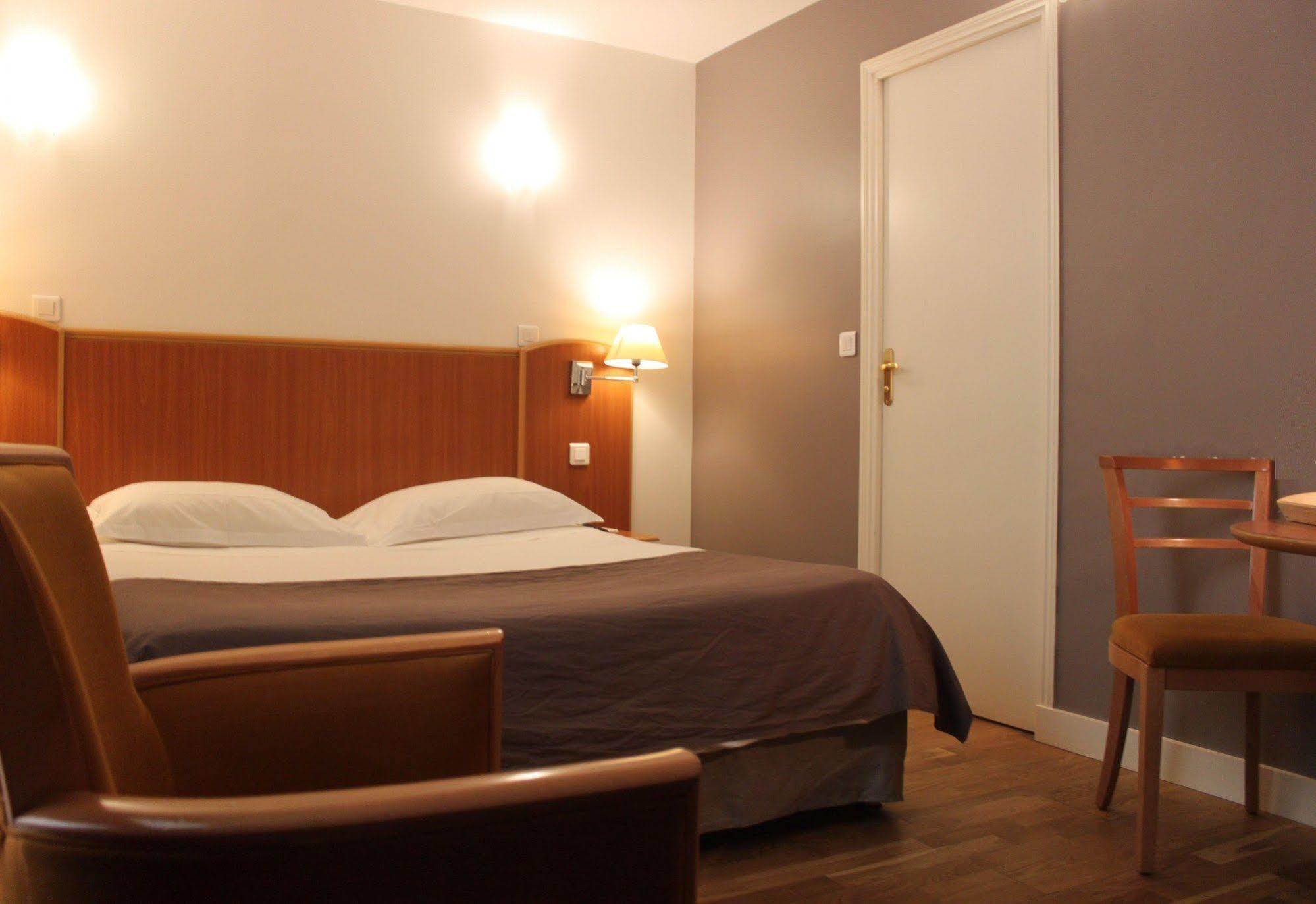 Hotel Metropolitain Париж Екстериор снимка